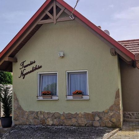 Tamasi Villa- Nyaralohaz Balatonkeresztúr Екстериор снимка