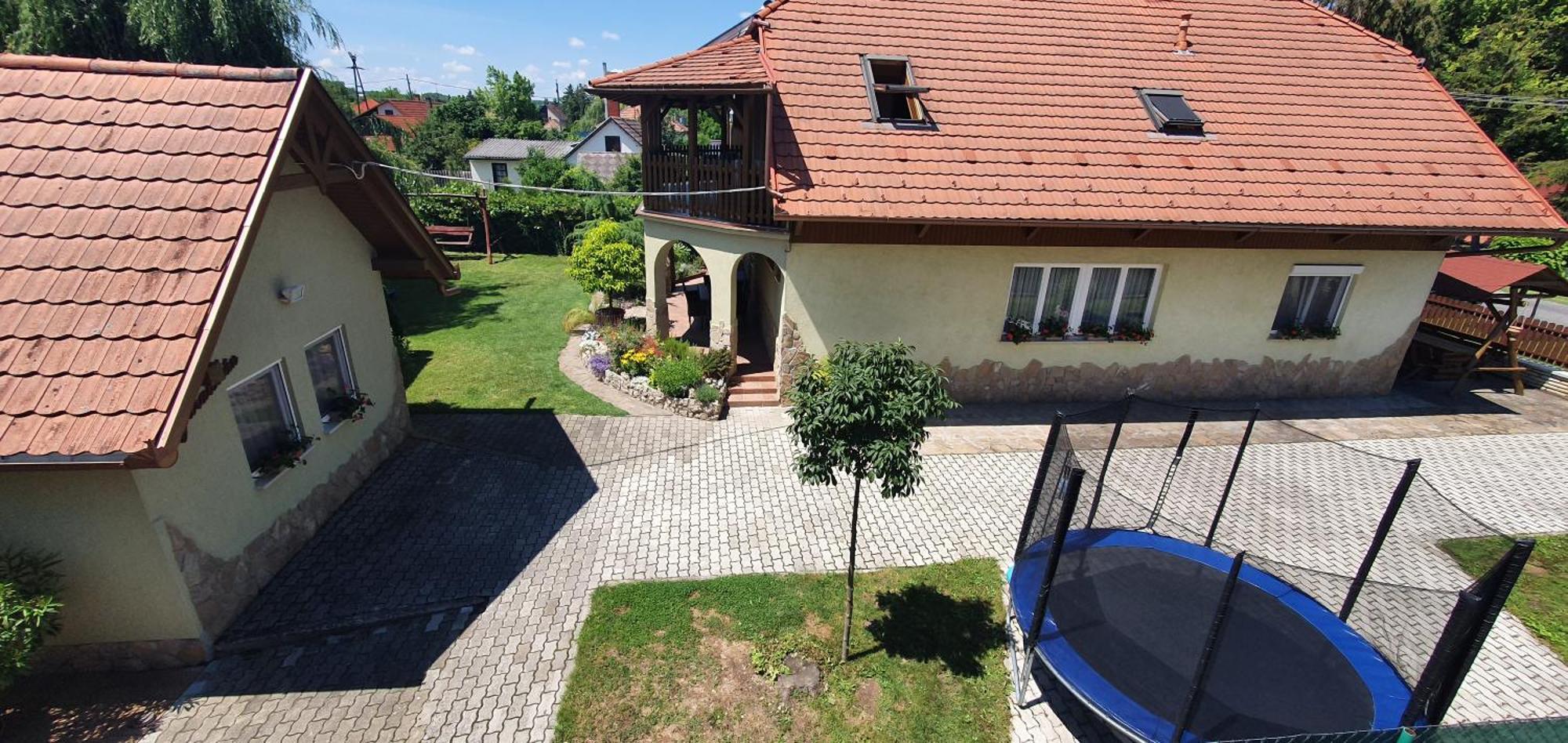 Tamasi Villa- Nyaralohaz Balatonkeresztúr Екстериор снимка